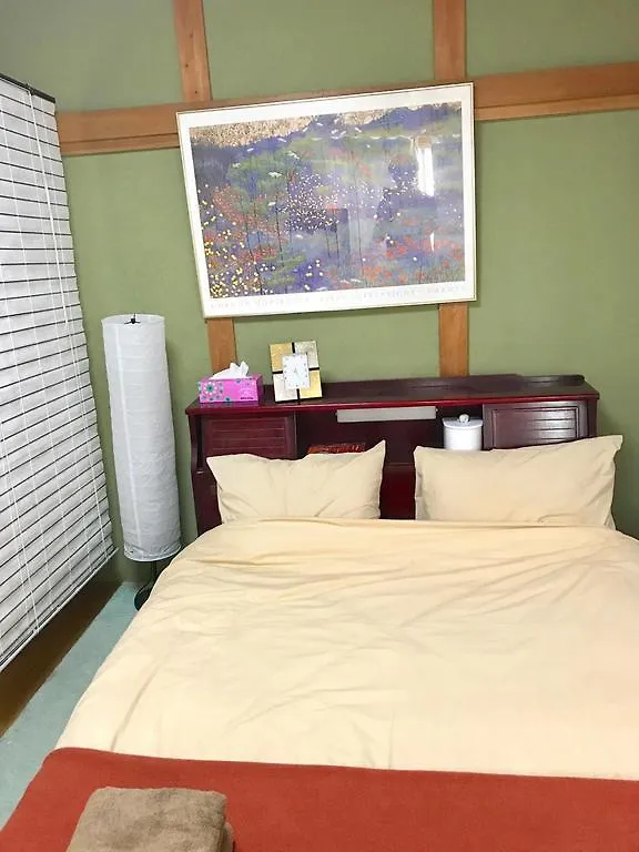 Osaka Apartment With 3 Bedrooms